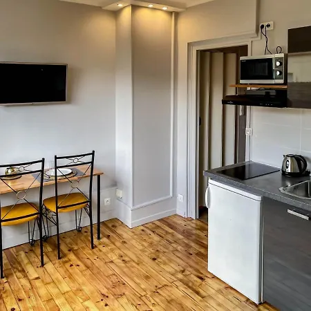 Le Perrot - Chavant / Centre-ville *