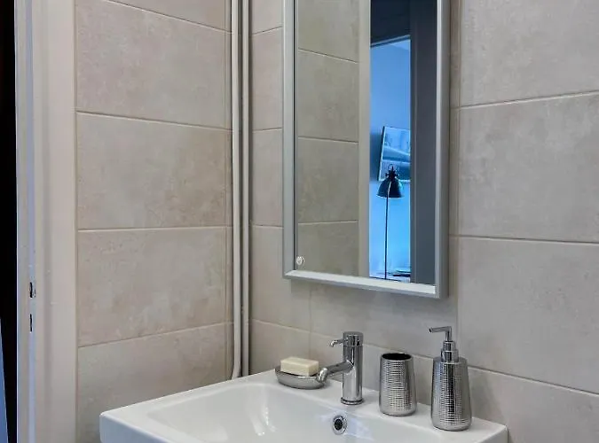 Le Perrot - Chavant / Centre-ville *